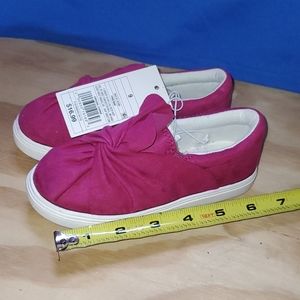 Girls slip on shoes